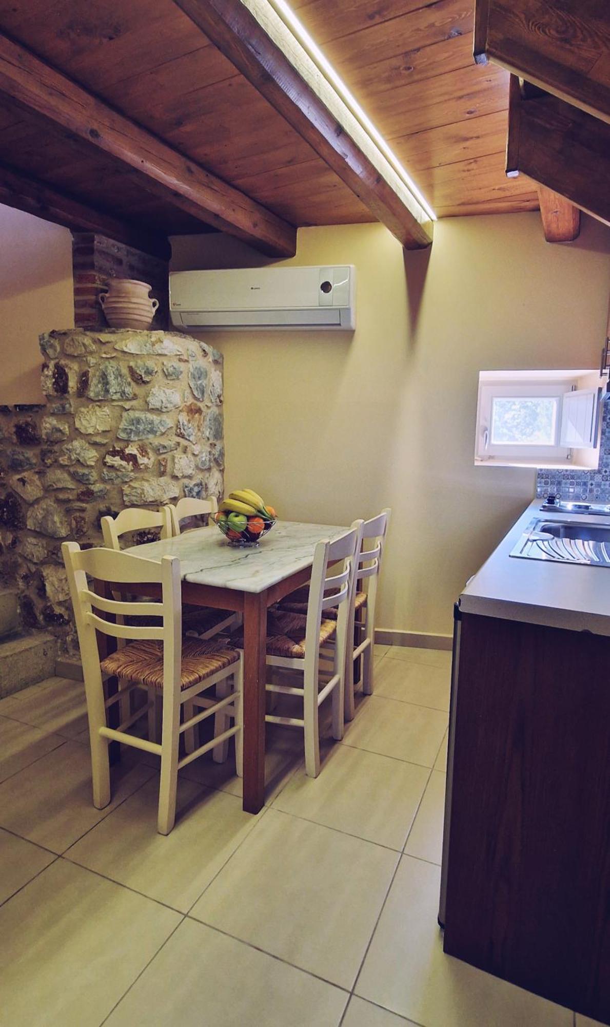 Arxontiko Taygeti Hotel Mystras Ngoại thất bức ảnh
